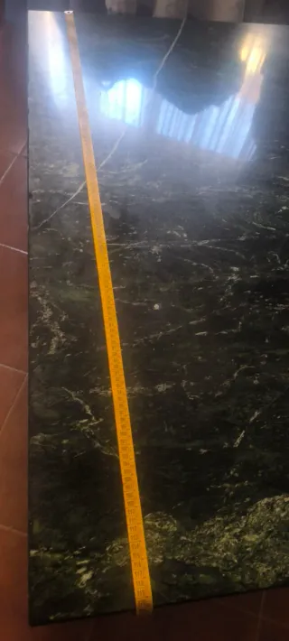 Mesa de mármol verde y gris M