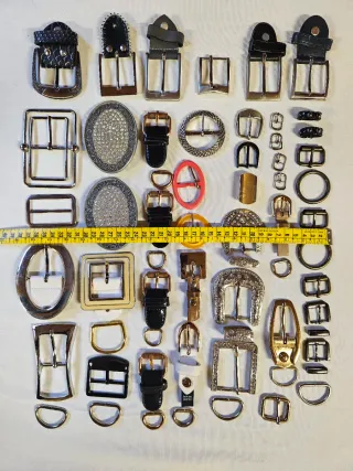 Lotto 60 Fibbie Vintage