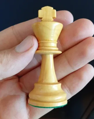 Antiguas piezas ajedrez Lardy Madera