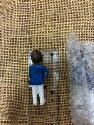 Figura comunión niño se vende por separado