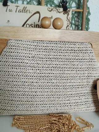 Bolso de Rafia Beige con cierre Madera
