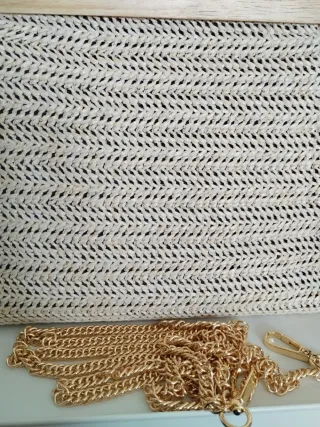 Bolso de Rafia Beige con cierre Madera