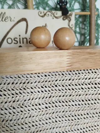 Bolso de Rafia Beige con cierre Madera