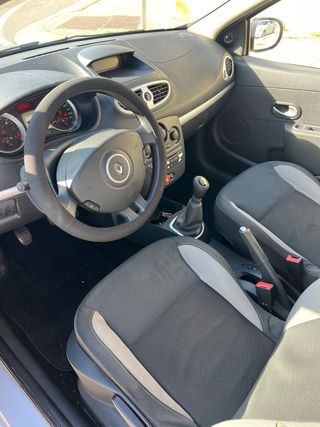 Renault Clio 2010