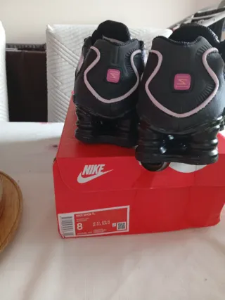 Nike Shox Zapatillas Morado Negro talla 39