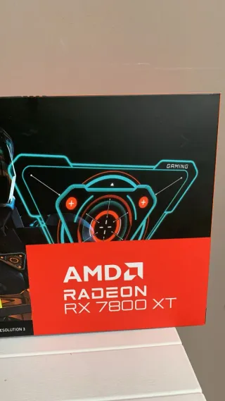 GIGABYTE AMD Radeon RX 7800 XT 16GB