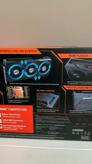 GIGABYTE AMD Radeon RX 7800 XT 16GB