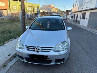 Volkswagen Golf 2005