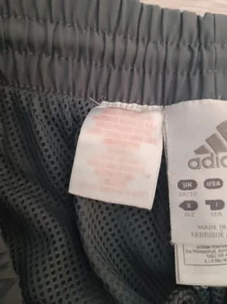 Pantalón chándal Adidas gris