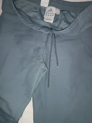 Pantalón chándal Adidas gris