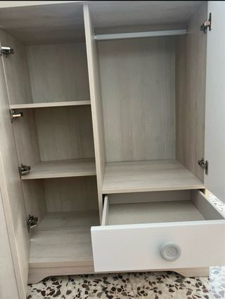 Armario infantil madera claro