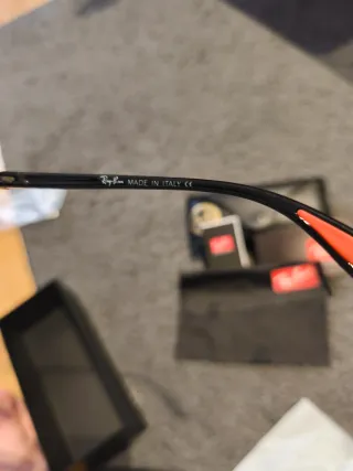 Gafas de sol Ray-Ban Polarizadas Negras