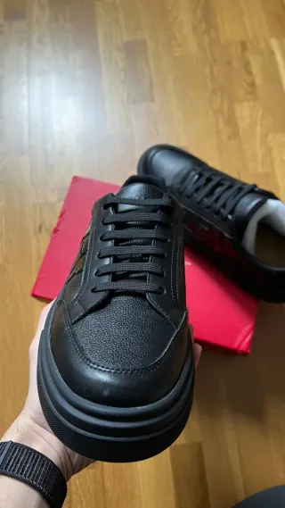 Scarpe eleganti Ferragam0