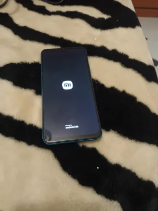 Móvil Xiaomi MIUI 13