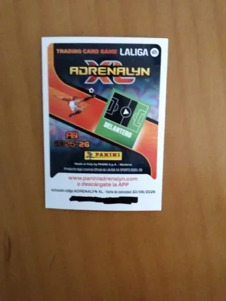 Carta Panini Adrenalyn Lamine Yamal Gold 2025