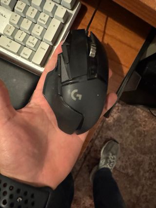 PC Gaming Newskill + RTX 3060 12GB + Monitor 27”