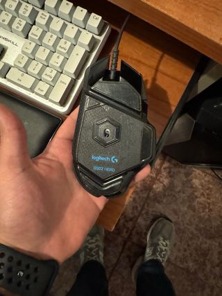 PC Gaming Newskill + RTX 3060 12GB + Monitor 27”