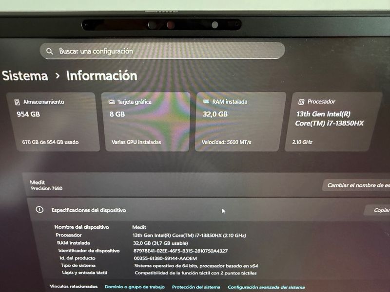 Dell Precision 7680 1Tb SSD 32 gb RTX2000 8Gb Vram afbeelding 4