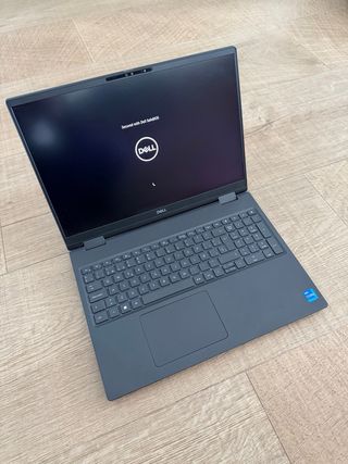Dell Precision 7680 1Tb SSD 32 gb RTX 8Gb Vram