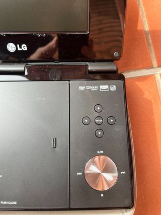 Reproductor DVD LG Portátil TDT USB