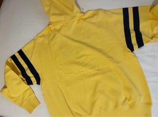 Sudadera Tommy Jeans amarilla M