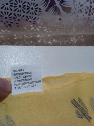 Sciarpa gialla con cactus Candida donna