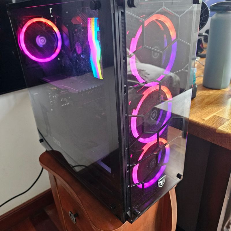 PC Gaming i5-10400F GTX 1660S 32GB 1.5TB