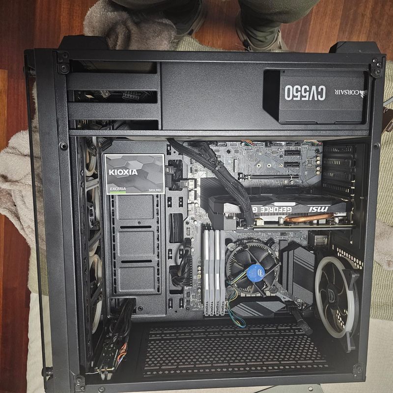 PC Gaming i5-10400F GTX 1660S 32GB 1.5TB afbeelding 3