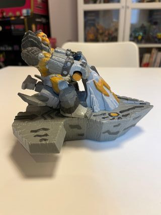 Gormiti Lord Agrom con Stone Naut