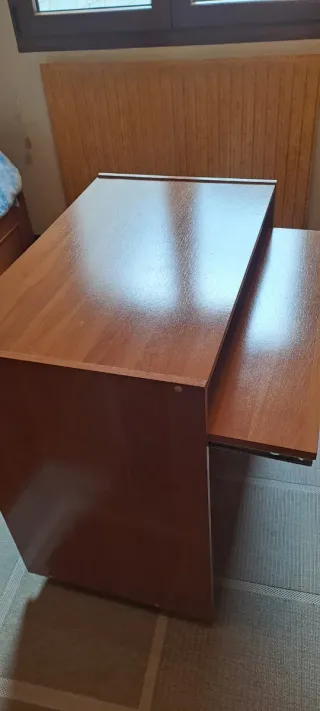 Mesa escritorio/ordenador de madera