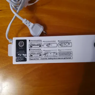 Sigillatrice Sottovuoto Alimenti + Sacchetti