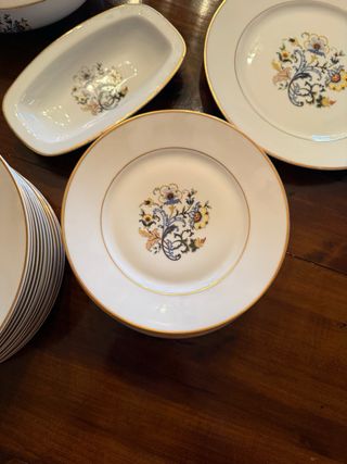 Vajilla porcelana antigua floral dorada