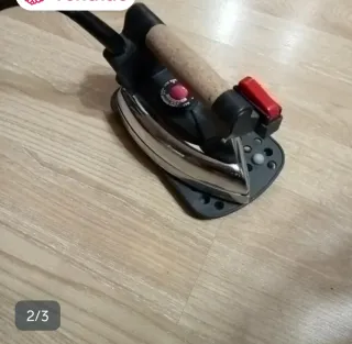 Vaporeta azul con accesorios