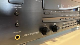 Ricevitore AV classico anni '90 Kenwood KR-V7050