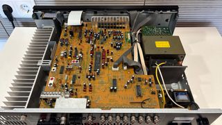 Ricevitore AV classico anni '90 Kenwood KR-V7050