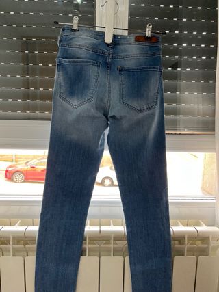 Pantalón vaquero largo mujer