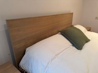 Juego Cama y Mesitas Madera