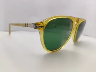 Occhiali da sole Persol 3302 Miele