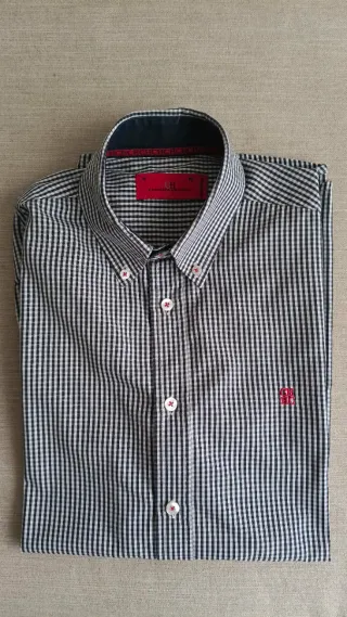 Camisa Carolina Herrera CH