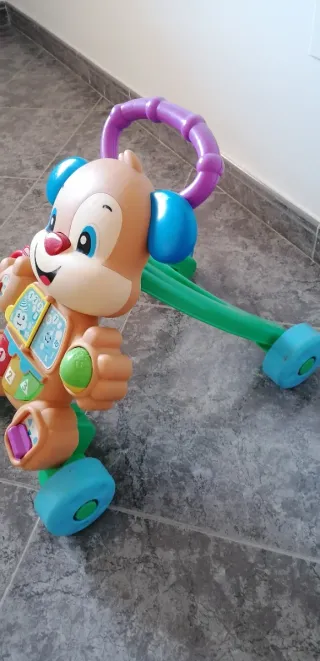 Andador bebé Fisher-Price perro musical