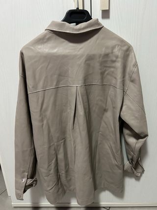 Giacca ecopelle Pull&Bear beige tg. S