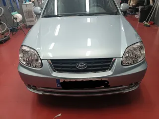 Hyundai Accent 2005  75.000 km...