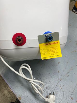 Calentador de agua eléctrico COMFEE' de 10 litros