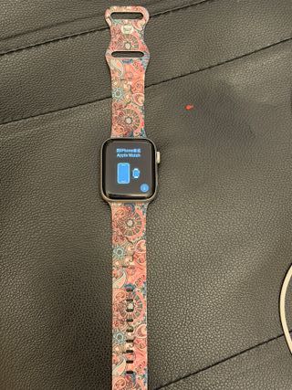 Apple Watch Series 5 44mm Multicolor