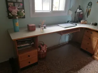 Escritorio madera y cristal seguridad