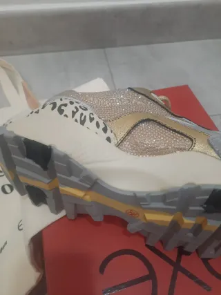 Tênis Exe 38 com saco de pano