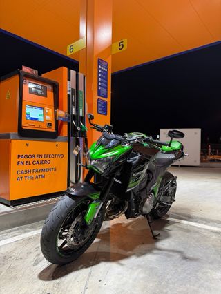 Kawasaki Z800 full 25.000km