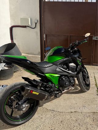 Kawasaki Z800 full 25.000km
