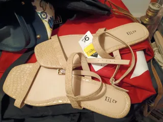 Sandalias 42 TE Beige