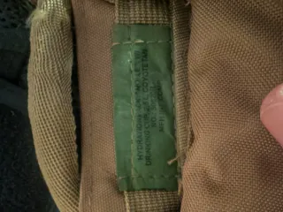 Gilet tattico tan con camelback